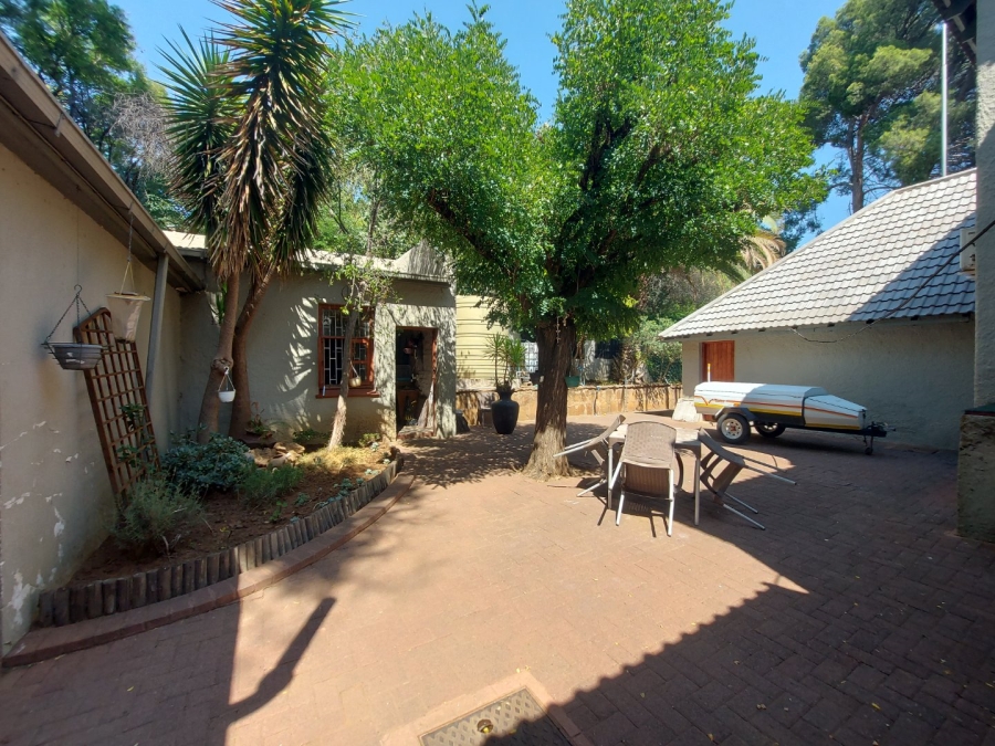 5 Bedroom Property for Sale in Waverley Free State